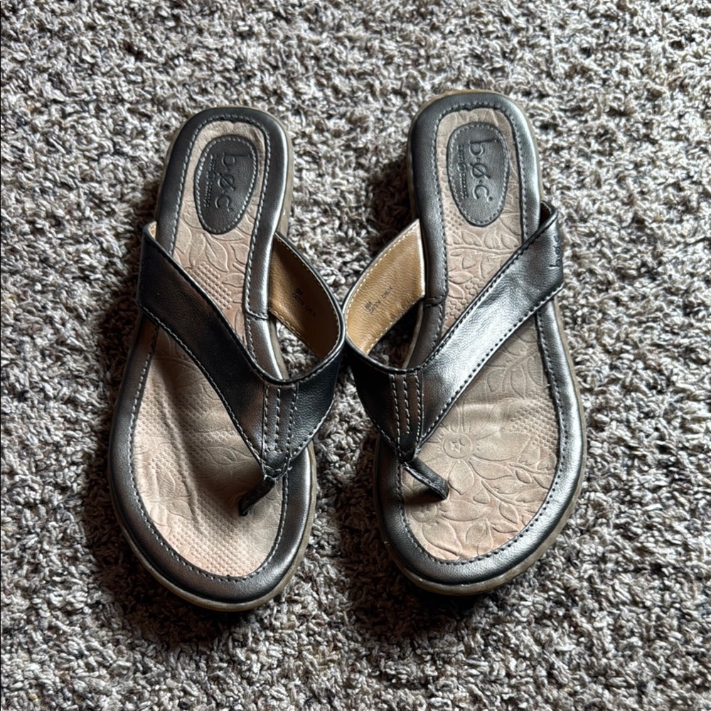 Womens Sandals gold metallic color Worn